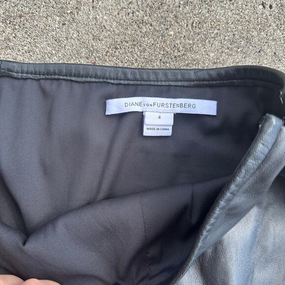 Diane Von Furstenberg Rita Two All Over Black Leather Dual Zip Skirt Size 4 - Picture 2 of 6